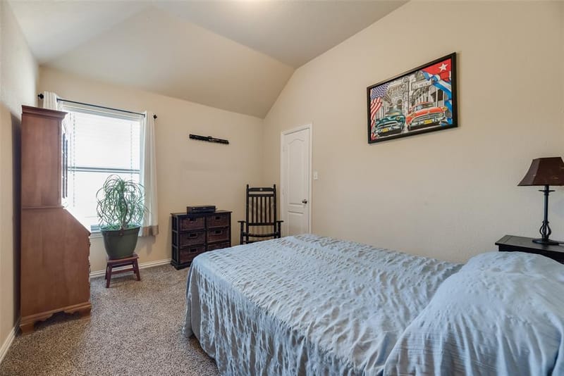 9032 Racquet Club Drive, Fort Worth TX 76120 - Photo 17