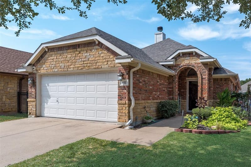 9032 Racquet Club Drive, Fort Worth TX 76120
