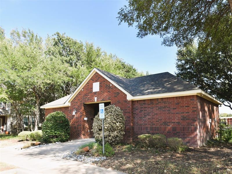 2505 Durango Ridge Drive, Bedford TX 76021 - Photo 21
