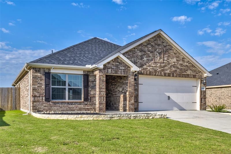4014 Lakeview Drive, Sanger TX 76266