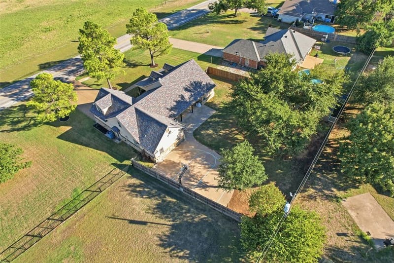 207 Dennis Road, Lipan TX 76462 - Photo 38