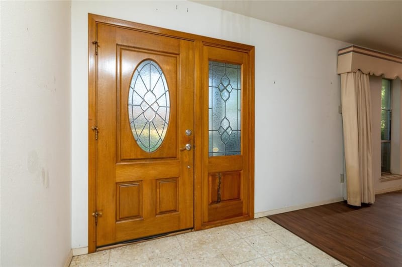 3804 Wharton Drive, Fort Worth TX 76133 - Photo 6