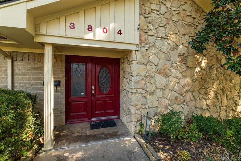 3804 Wharton Drive, Fort Worth TX 76133 - Photo 5