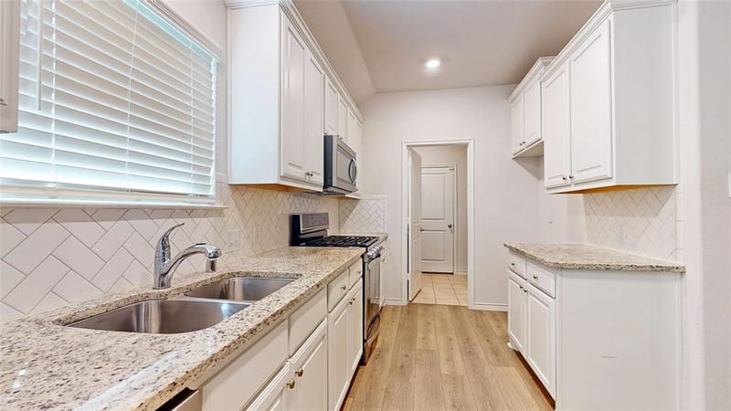 403 Cowboy Way, Anna TX 75409 - Photo 8
