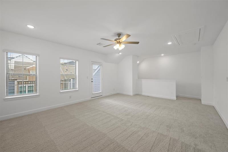 1047 Manacor Lane, Dallas TX 75212 - Photo 30