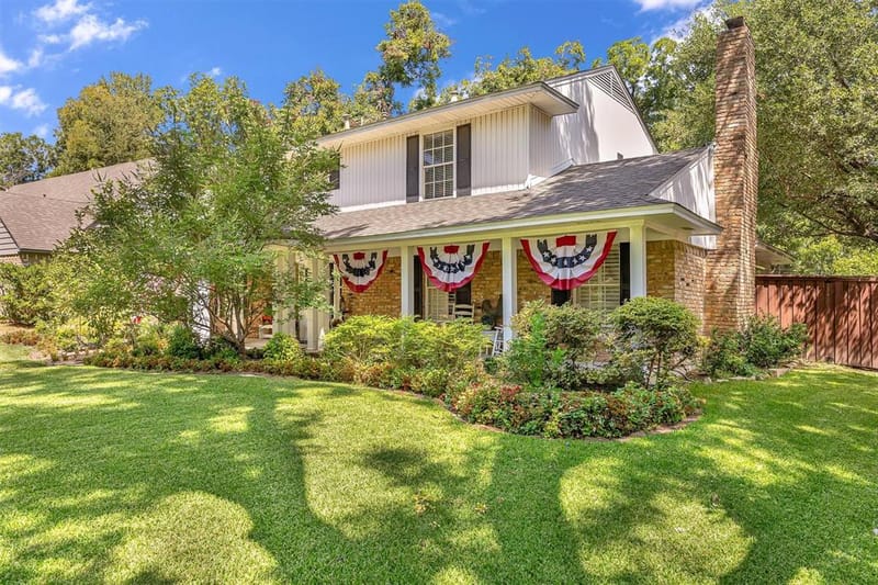 9908 Robin Hill Lane, Dallas TX 75238 - Photo 16