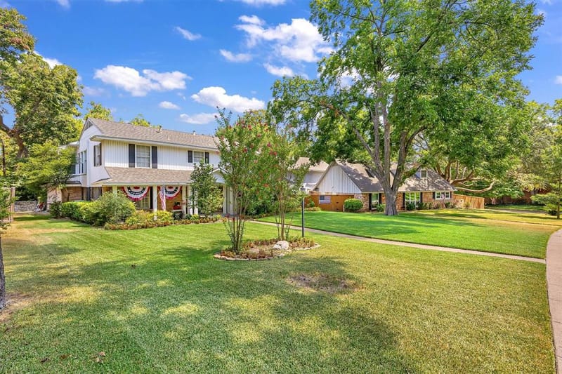 9908 Robin Hill Lane, Dallas TX 75238 - Photo 18