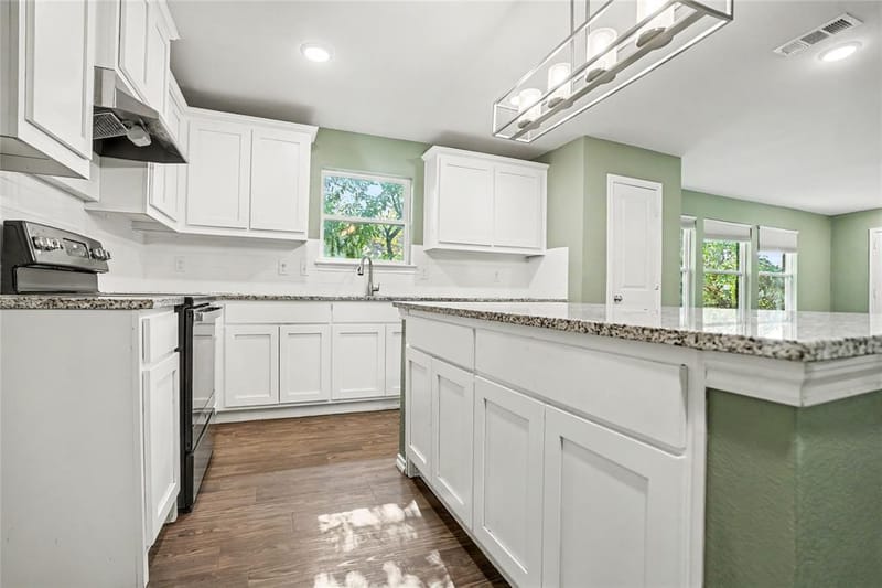 1634 E Missouri Avenue, Dallas TX 75216 - Photo 16