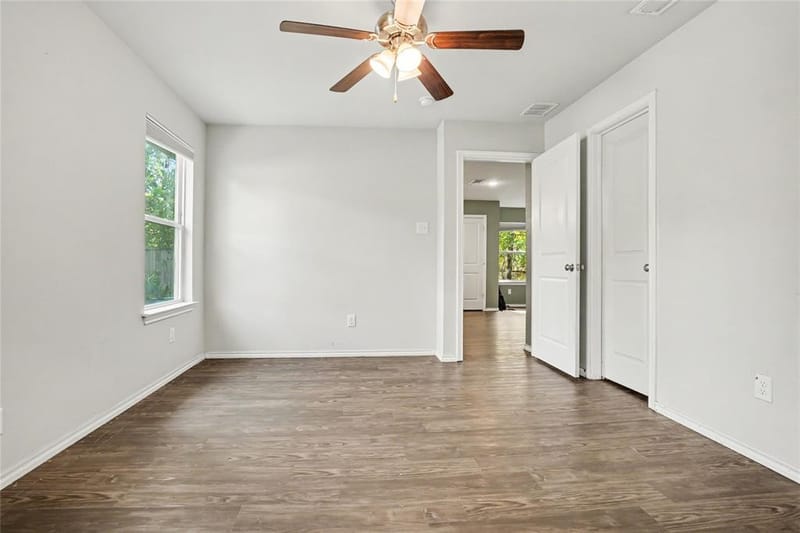 1634 E Missouri Avenue, Dallas TX 75216 - Photo 18