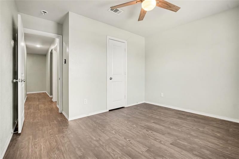 1634 E Missouri Avenue, Dallas TX 75216 - Photo 25