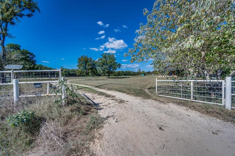 613 Hcr 1305, Hillsboro TX 76645 - Photo 4
