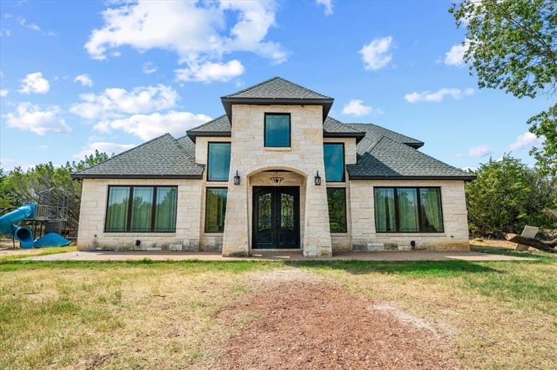 4408 Veal Station Road, Weatherford TX 76085