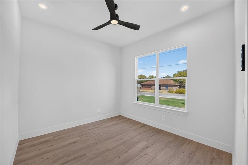 717 Easley Street, White Settlement TX 76108 - Photo 27