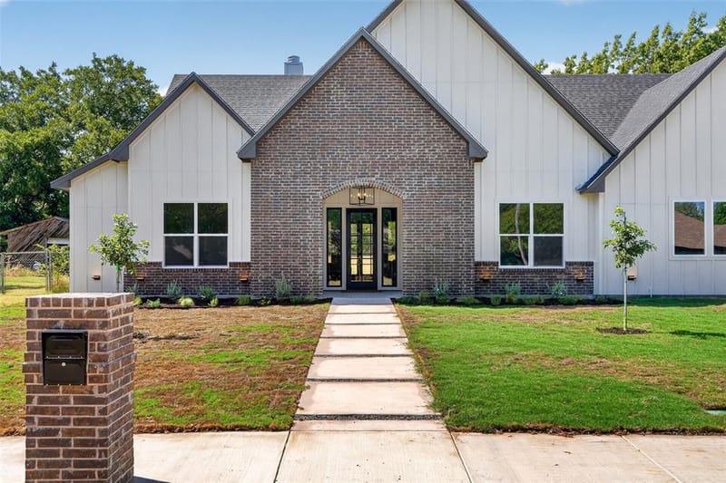 717 Easley Street, White Settlement TX 76108