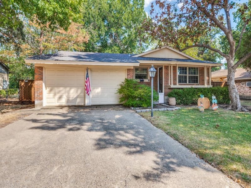 13508 Challaburton Drive, Farmers Branch TX 75234 - Photo 2