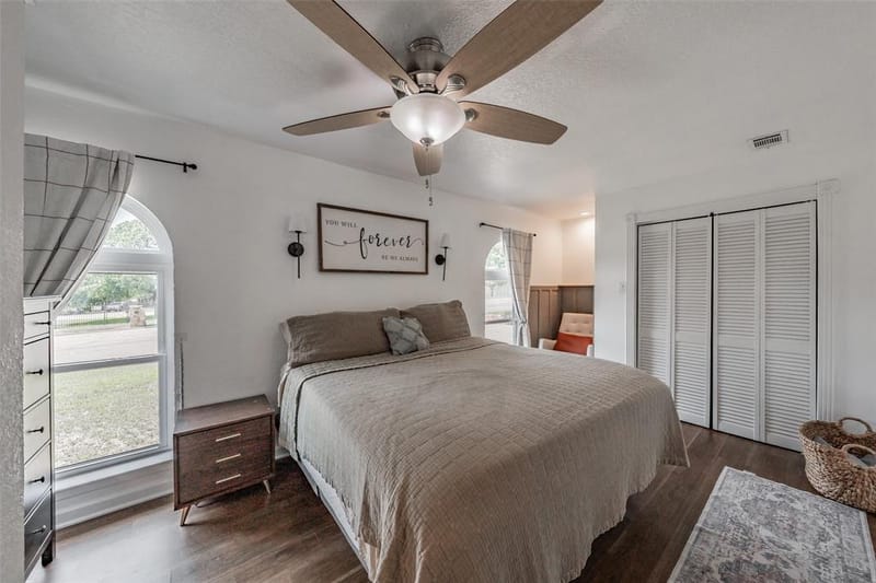 7008 Smithfield Road, North Richland Hills TX 76182 - Photo 16