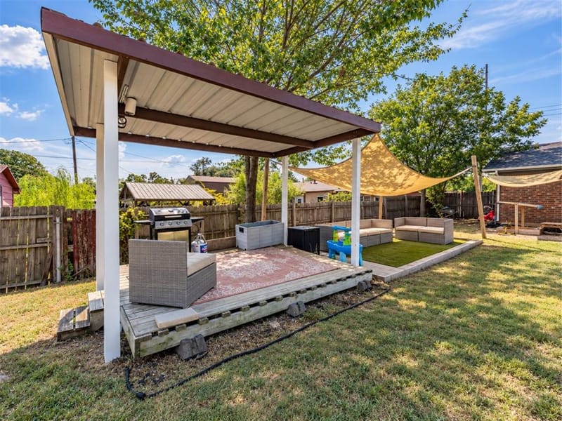 7008 Smithfield Road, North Richland Hills TX 76182 - Photo 24