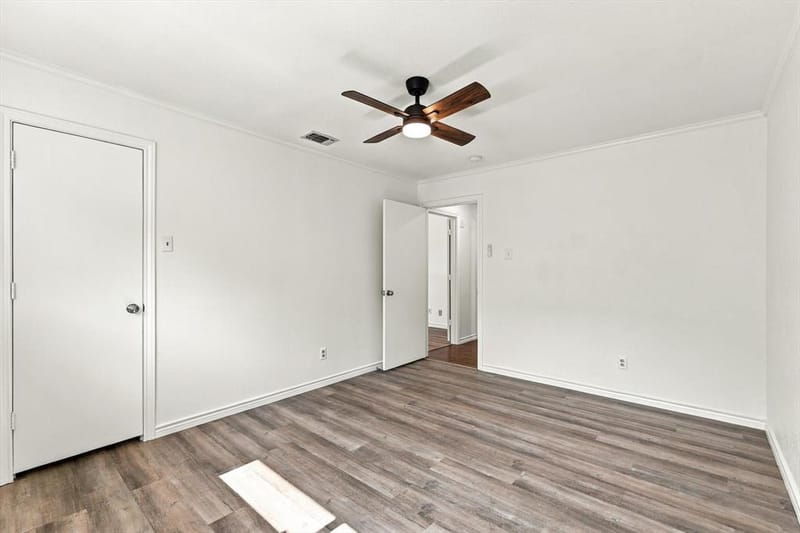 514 Ridgegate Drive, Garland TX 75040 - Photo 24
