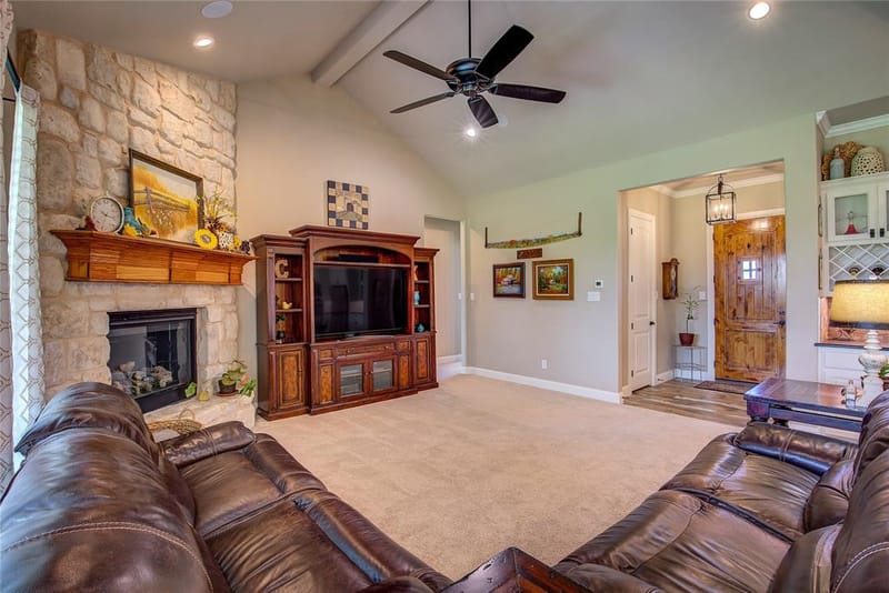 1025 Sinopa Street, Caddo Mills TX 75135 - Photo 4