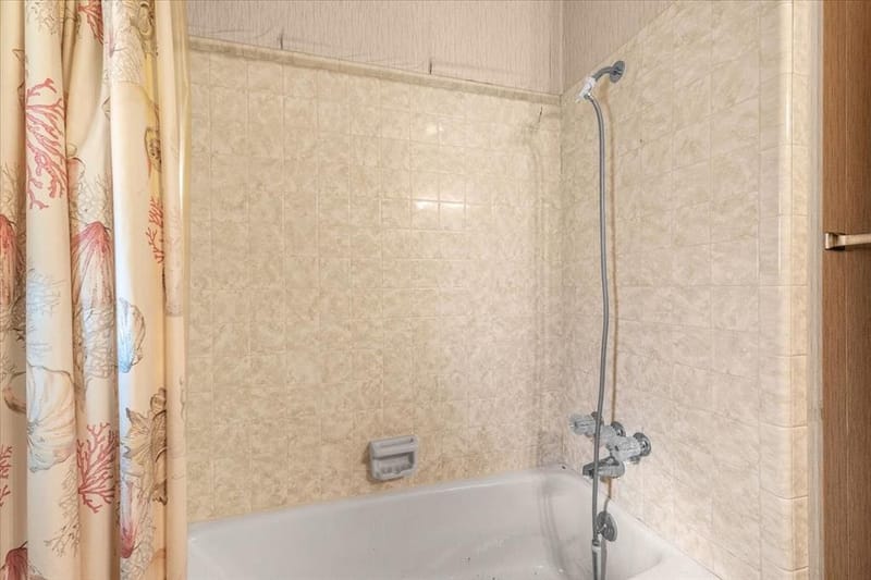 1007 Field Crest Court, Arlington TX 76012 - Photo 22