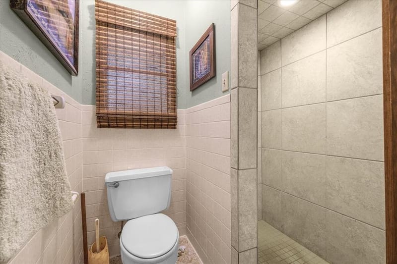 1007 Field Crest Court, Arlington TX 76012 - Photo 19