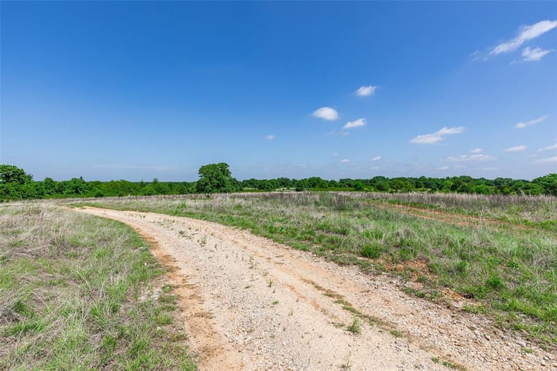 2043 Huddleston Road, Sunset TX 76270 - Photo 27