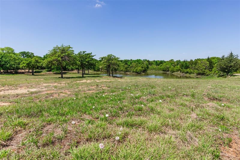 2043 Huddleston Road, Sunset TX 76270 - Photo 25