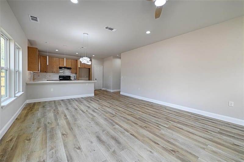 210 Mineral Wells Street # B, Terrell TX 75160 - Photo 7