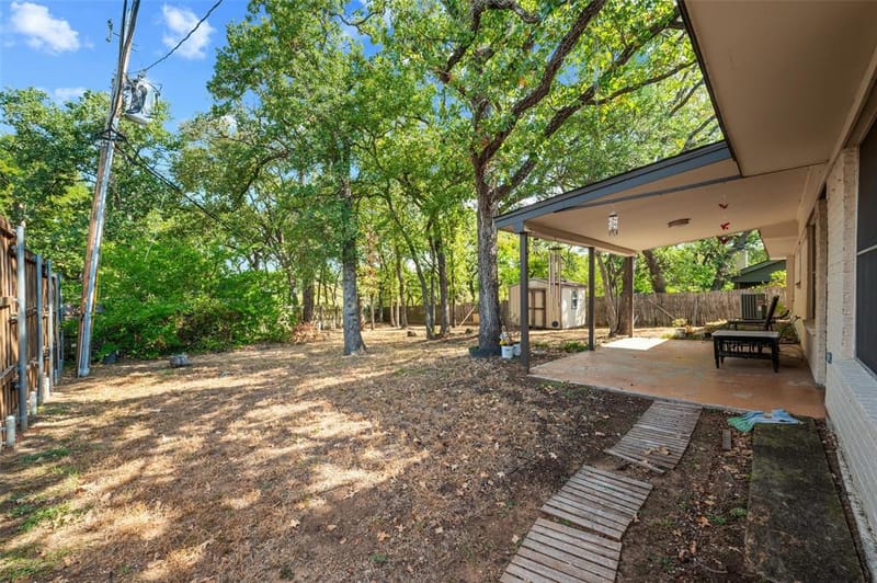 608 Ridgewood Circle, Hurst TX 76054 - Photo 30