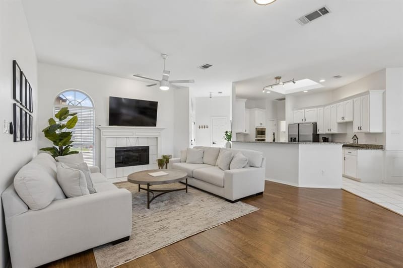 3115 Sandcastle Trail, Arlington TX 76012 - Photo 5