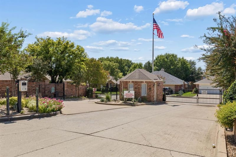 3115 Sandcastle Trail, Arlington TX 76012 - Photo 25