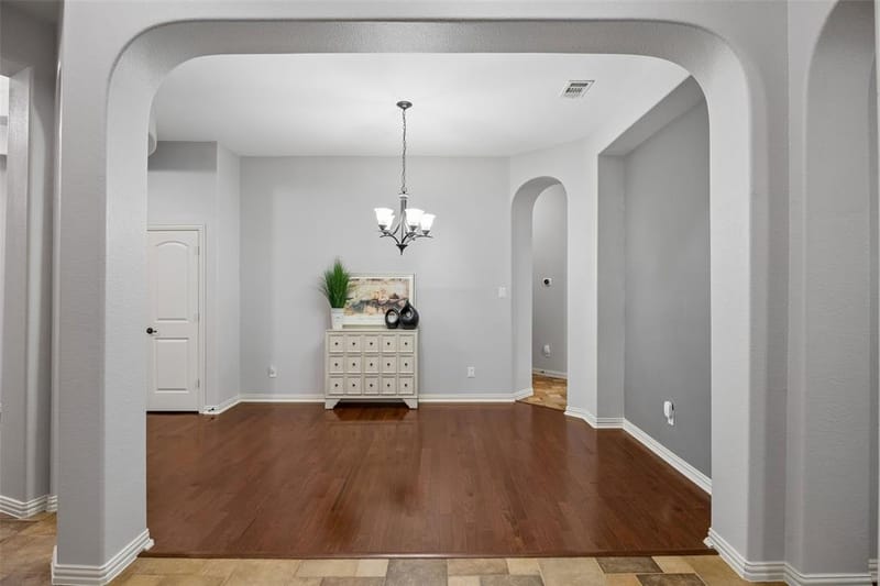 2723 Ponce De Leon, Grand Prairie TX 75054 - Photo 6