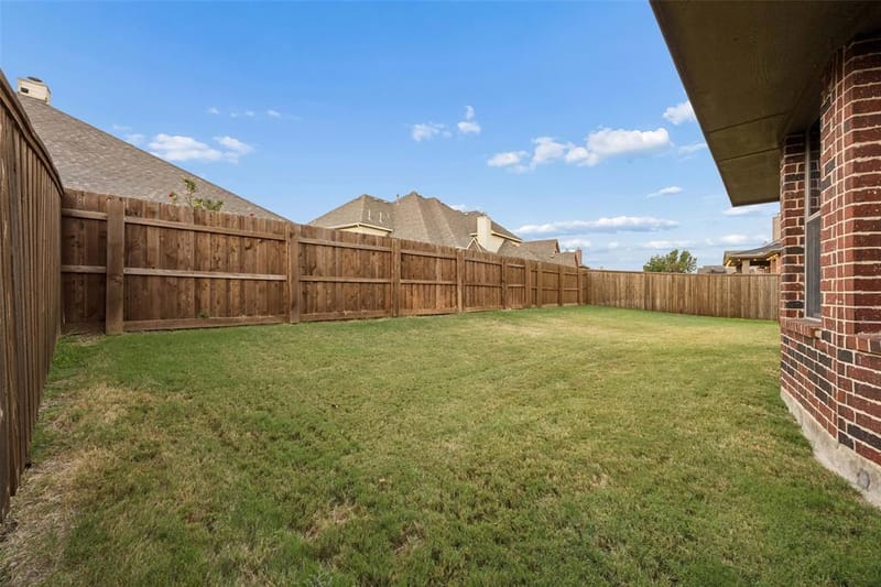 2723 Ponce De Leon, Grand Prairie TX 75054 - Photo 30