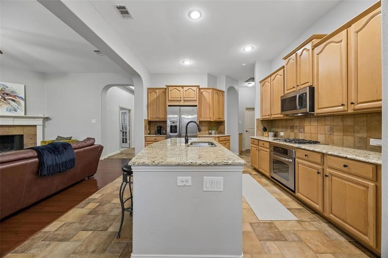 2723 Ponce De Leon, Grand Prairie TX 75054 - Photo 14