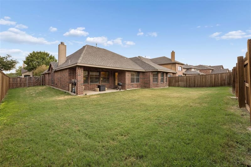 2723 Ponce De Leon, Grand Prairie TX 75054 - Photo 31