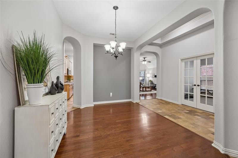 2723 Ponce De Leon, Grand Prairie TX 75054 - Photo 4