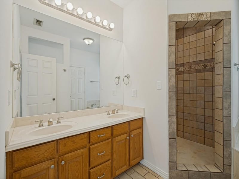 5600 Bridle Path, Aubrey TX 76227 - Photo 16