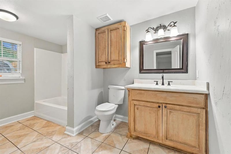 424 W Sears Street, Denison TX 75020 - Photo 26