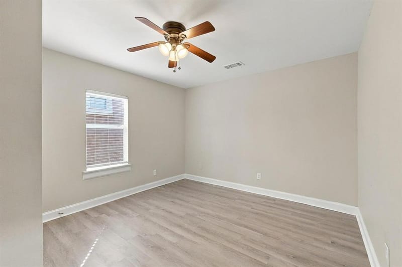 424 W Sears Street, Denison TX 75020 - Photo 24