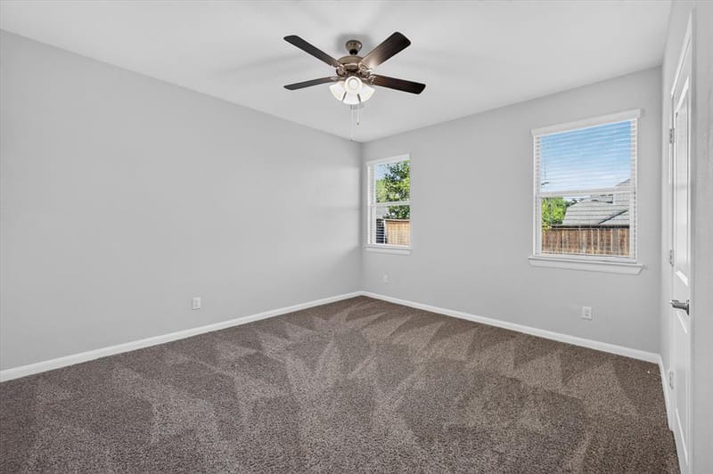 3920 Oak Creek Circle, Denison TX 75020 - Photo 9