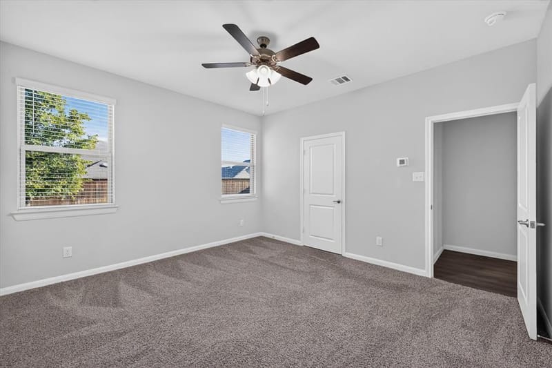3920 Oak Creek Circle, Denison TX 75020 - Photo 10
