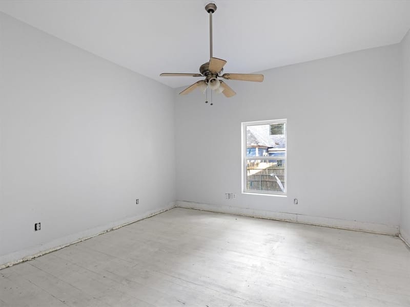 1106 N McKinney Street, Ennis TX 75119 - Photo 13