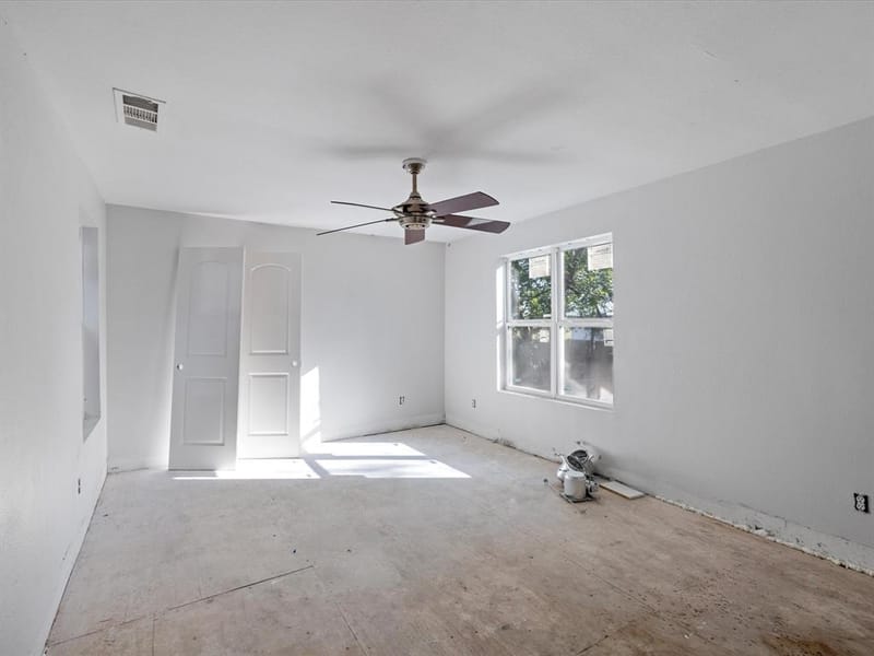 1106 N McKinney Street, Ennis TX 75119 - Photo 16