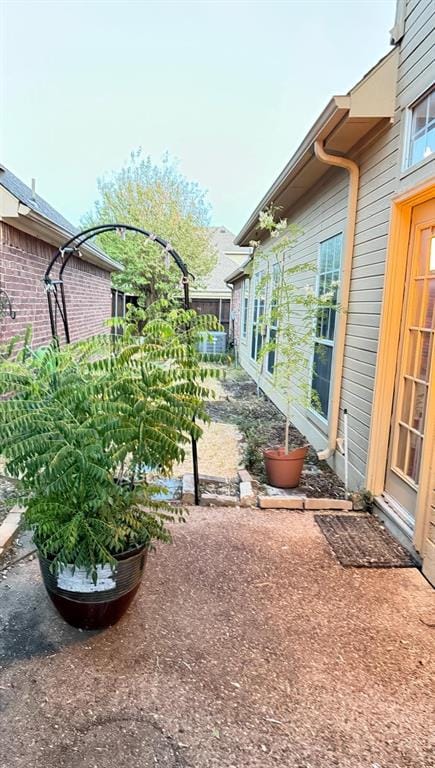 8626 Forest Glen Drive, Irving TX 75063 - Photo 11