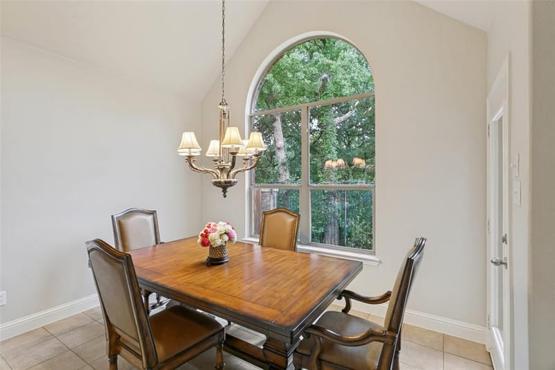 2206 Muskeg Lane, Euless TX 76039 - Photo 9