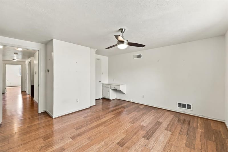 9639 Brentgate Drive, Dallas TX 75238 - Photo 22