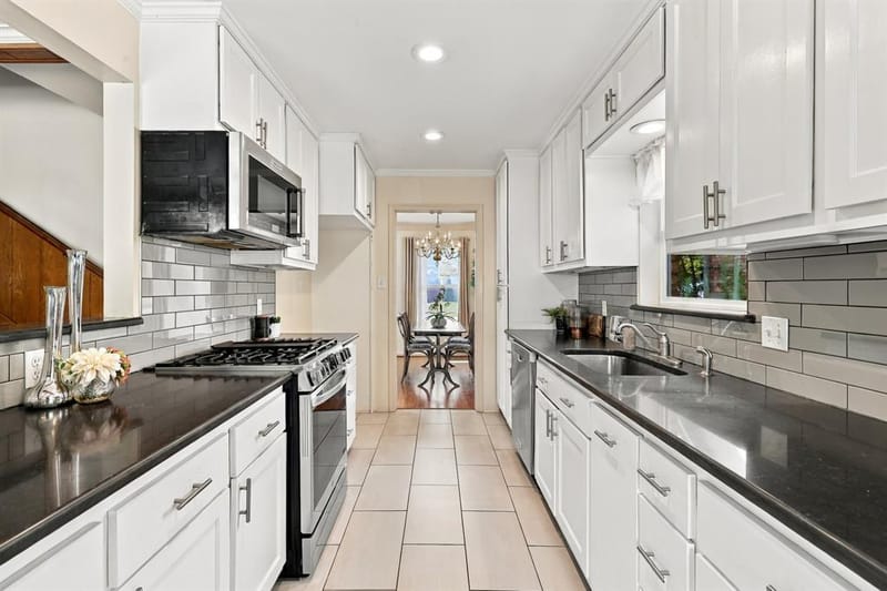 9639 Brentgate Drive, Dallas TX 75238 - Photo 19