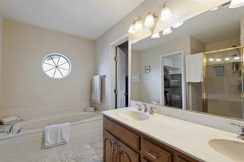 500 Saint Durney Court, Irving TX 75038 - Photo 18