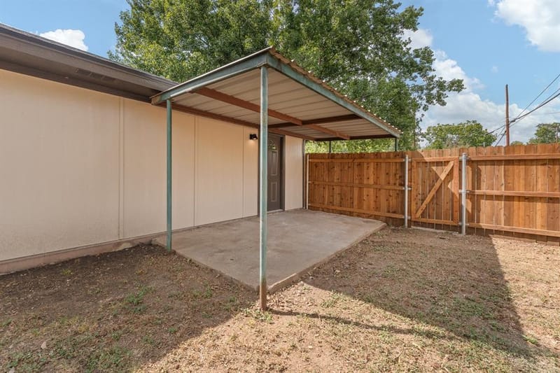 101 Myers Avenue, Cleburne TX 76033 - Photo 30