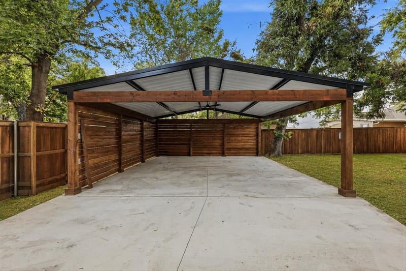 523 Martinique Avenue, Dallas TX 75223 - Photo 7